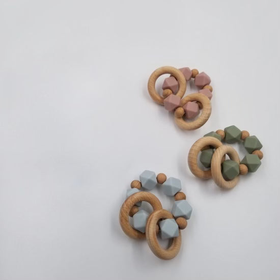 SILICONE + WOOD TEETHER RING